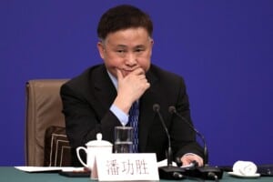 Xi Tries To Get the Banks On Side
